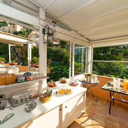 ベッド・アンド・ブレックファスト ガーザ テレザ 4*