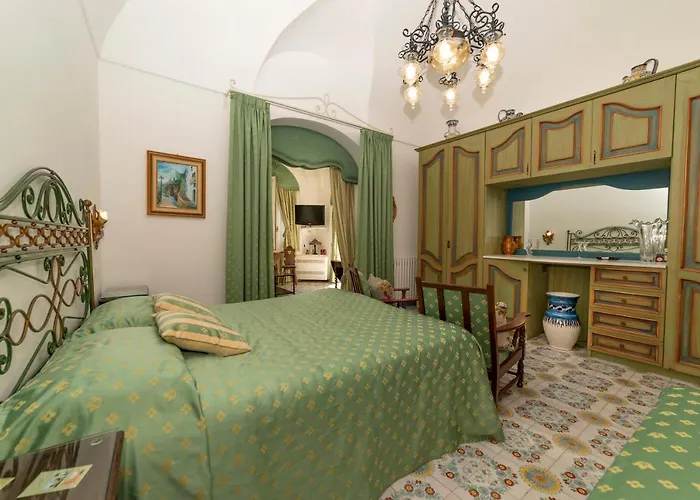 Casa Teresa Bed & Breakfast 4*