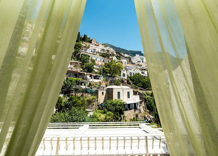 Casa Teresa Bed and Breakfast 4*