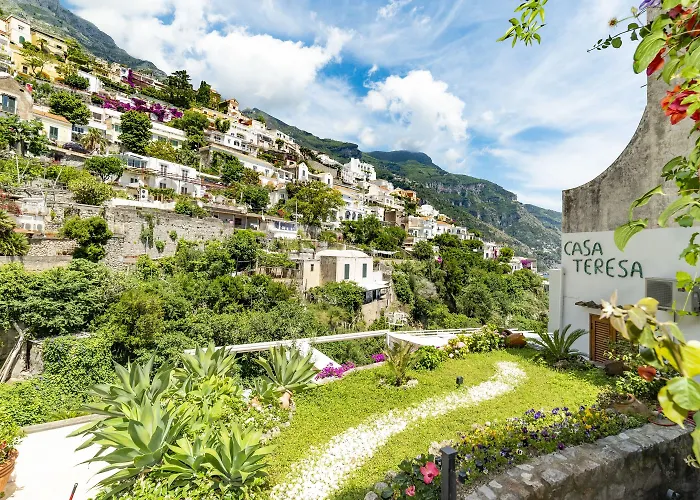 فندق مبيت وإفطار Casa Teresa 4*